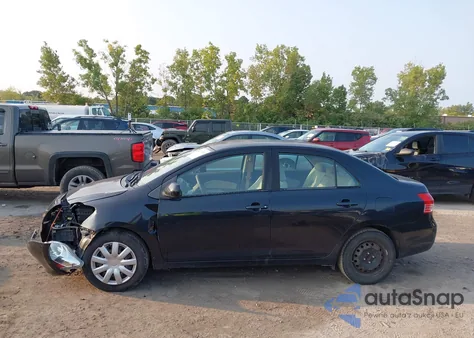 2010 Toyota Yaris из США, поврежденный, VIN JTDBT4K31A1394702